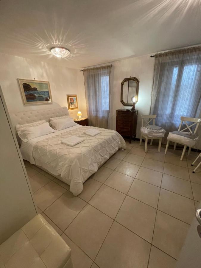 Home Lovers Apartment Венеція Екстер'єр фото